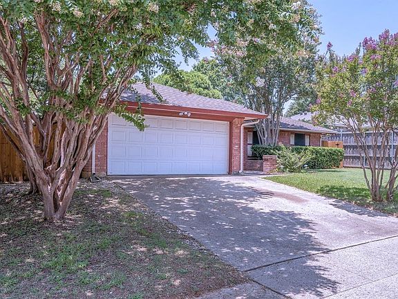 4th image of 2411 Cranberry Ln