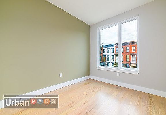 3rd image of 473 Kosciuszko St #3A