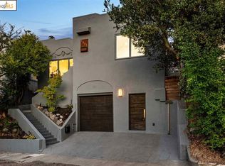 1371 Holman Rd, Oakland, CA 94610