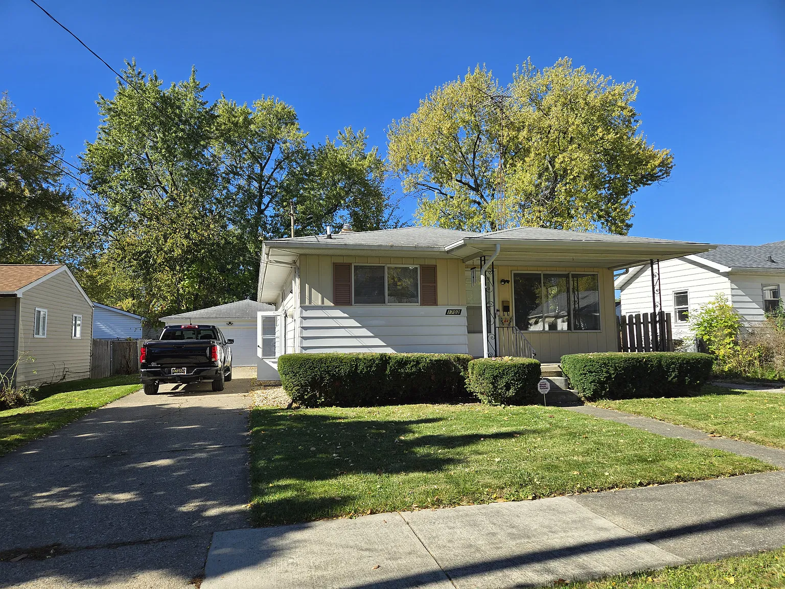 3 bed, 1364 sqft, $1,175 — Photo 1