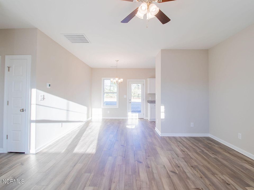 403 Wingspread Drive, Goldsboro, NC 25730 Zillow