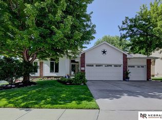 6530 S 170th Ave, Omaha, NE 68135