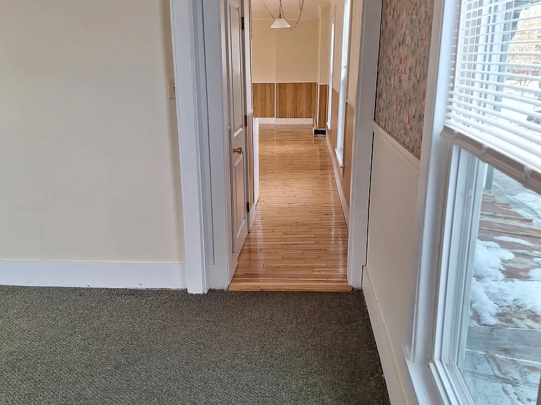 121 Pleasant St #4 — Photo 8