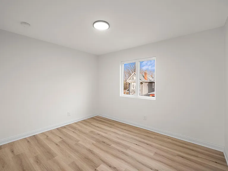 613 S Champion Ave #F — Photo 16