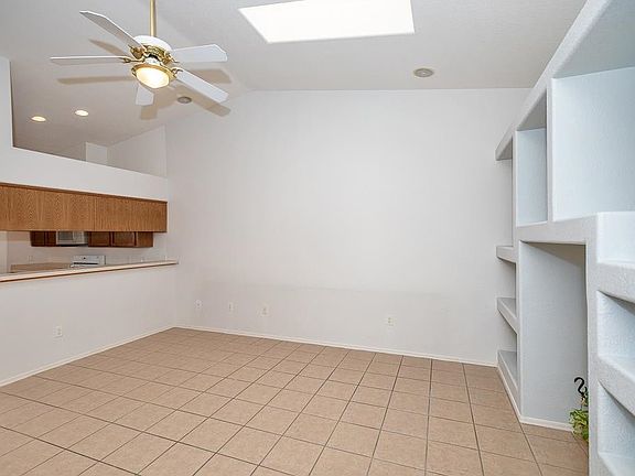 4th image of 10740 E 35th St