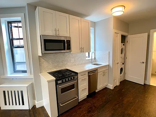 Rented by Tourma Realty LLC | media 16