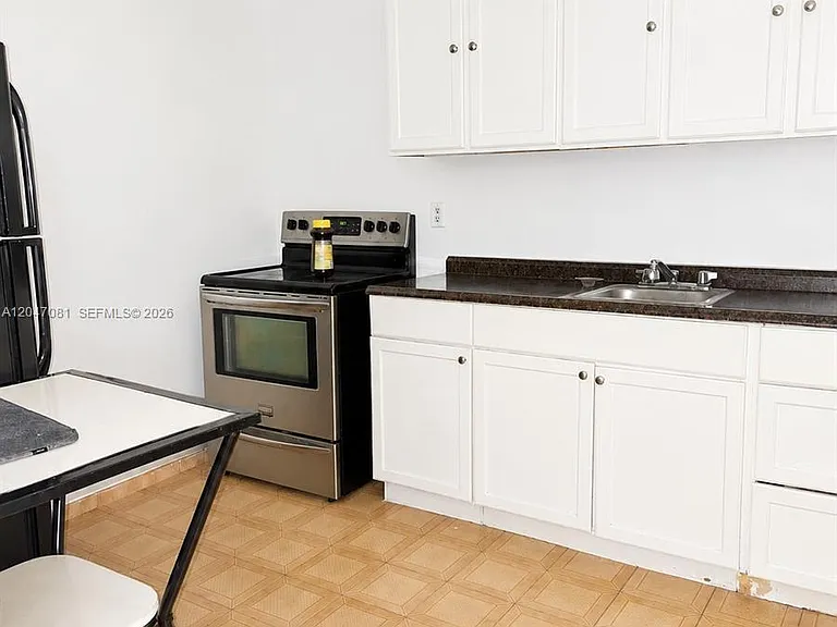 5810 W Flagler St #3 — Photo 3