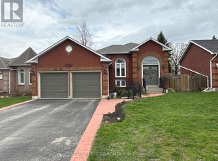 1455 Glenforest Cres #2, Peterborough, ON K9K 2J2