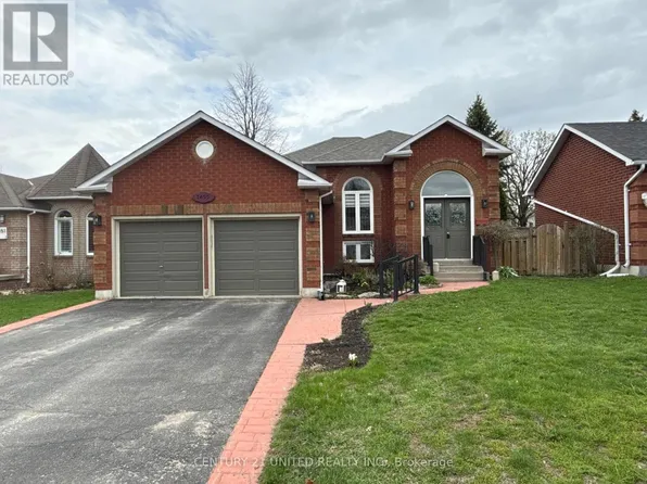 1455 Glenforest Cres #2, Peterborough, ON K9K 2J2