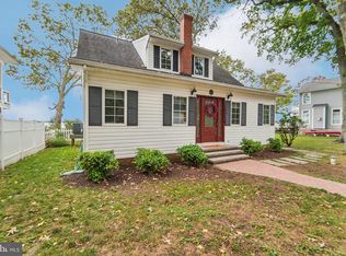 1608 S Shore Pkwy, Pasadena, MD 21122