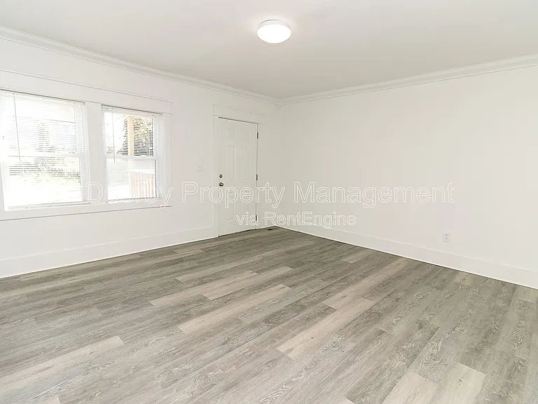 1203 Rockway Dr #2 — Photo 7