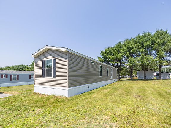 3rd image of 3 Tirrell Avenue