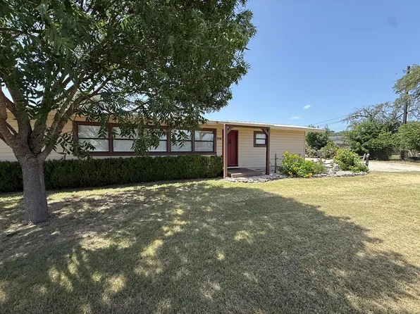516 Harper Rd, Kerrville, TX 78028