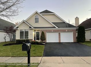 71 Yates Rd, Manalapan, NJ 07726