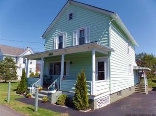 38 Plenty St, Saugerties, NY 12477