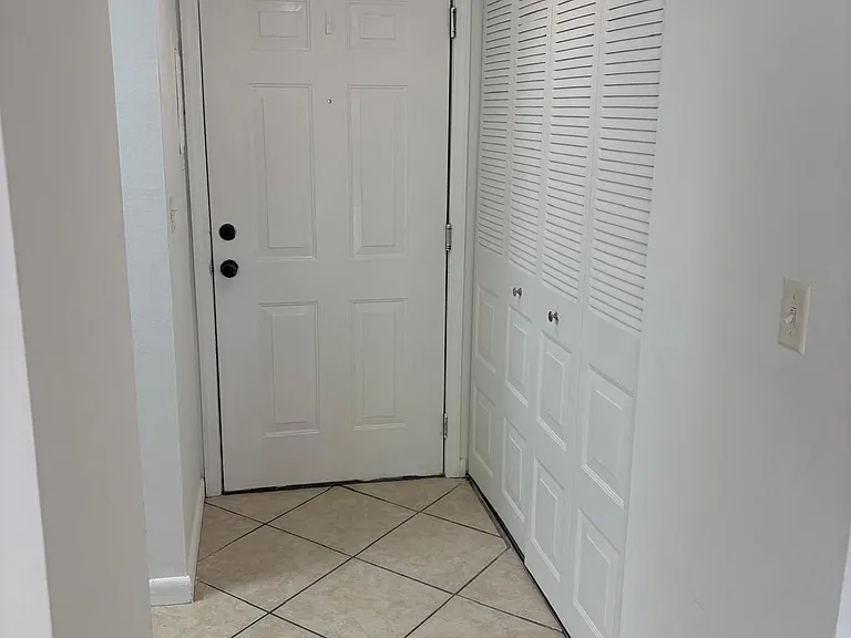 9301 SW 92nd Ave #C308 — Photo 16