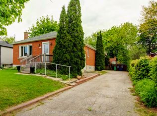29 Woodward Ave, Brampton, ON L6V1K2