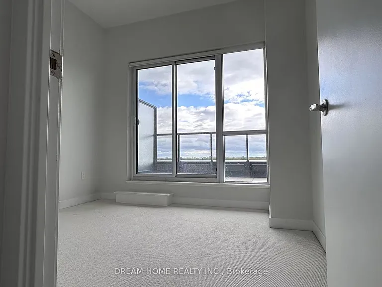 4085 SW Parkside Village Dr #527 — Photo 13