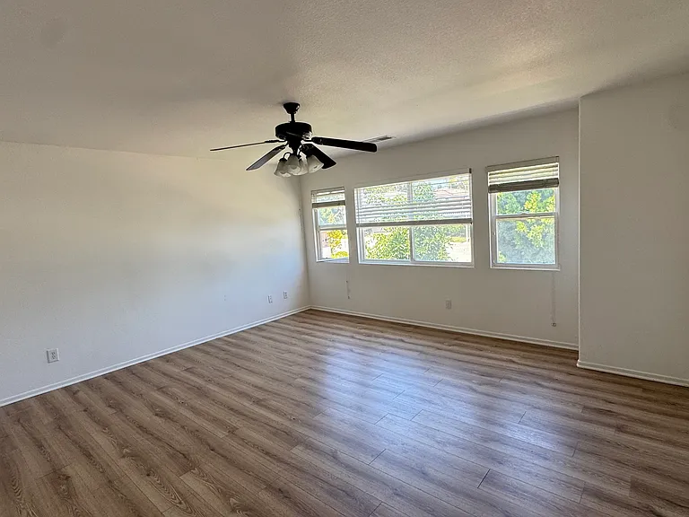 973 Yosemite Dr — Photo 39