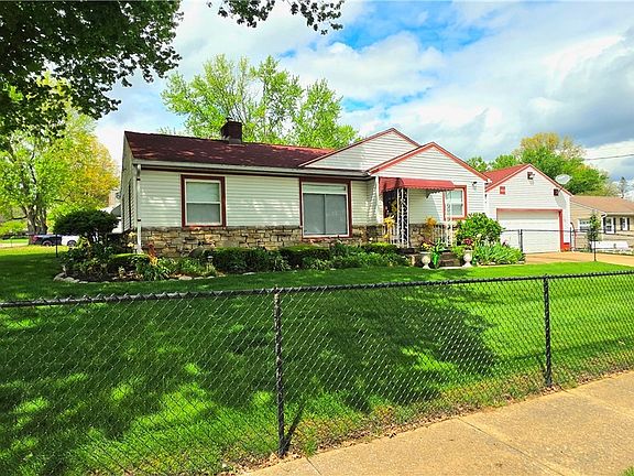 4th image of 3651 Dick St