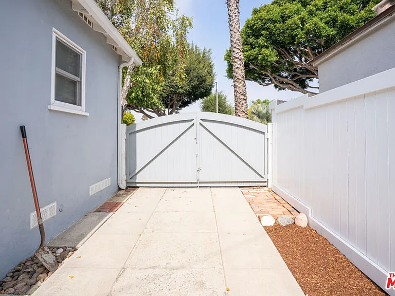 1212 Pine St — Photo 45