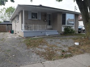 82 Deere St, Welland, ON L3B 2L8