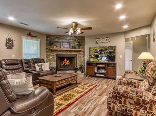 2101 Red Bank Cir #B, Sevierville, TN 37876
