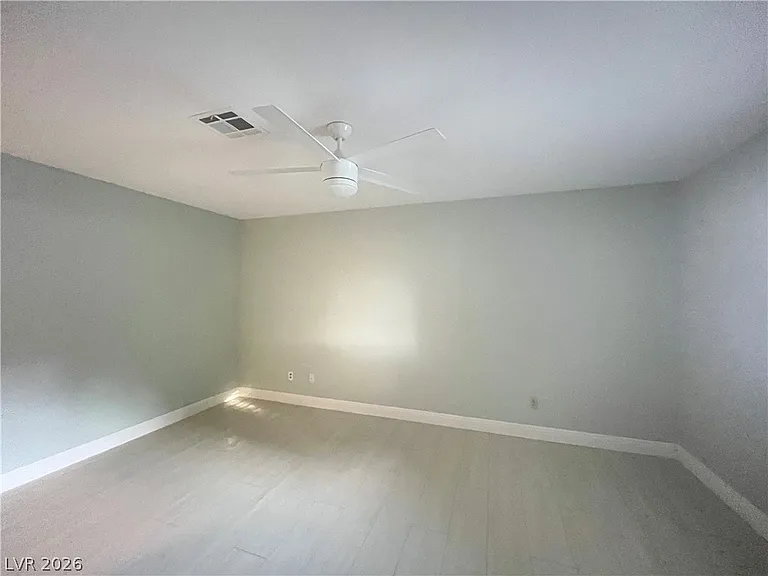 3611 Laguna Del Sol Dr — Photo 23
