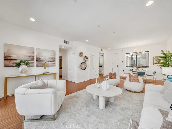 230 S Jackson St APT 206, Glendale, CA 91205