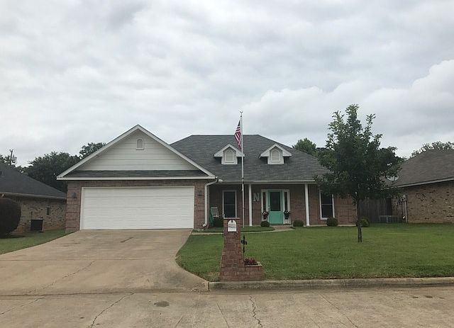 1st image of 2605 Briarwood Dr