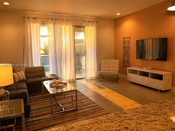2nd image of 1615 Tranquil Ave