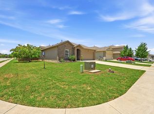 227 Hess Dr, Kyle, TX 78640