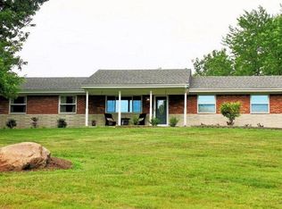 3104 S Clayton Rd, Farmersville, OH 45325
