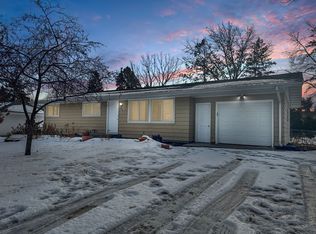 276 Dawn Ave, Shoreview, MN 55126