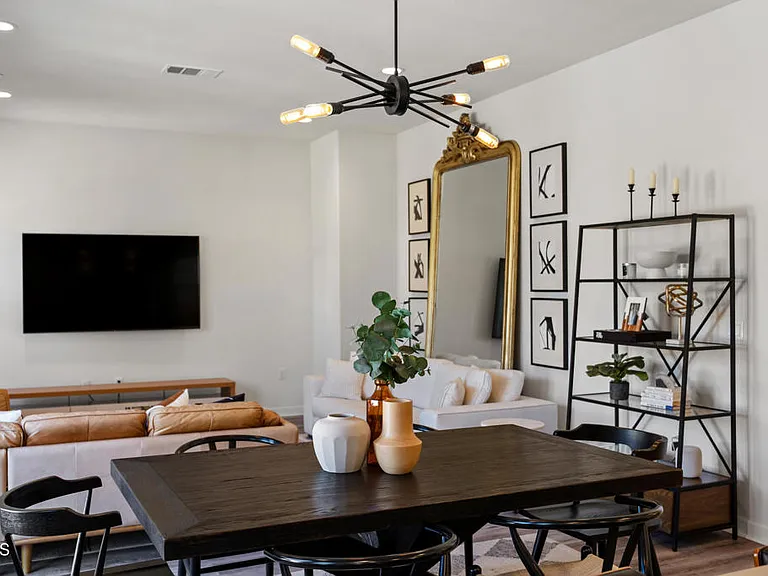 2353 Nicklaus St — Photo 19