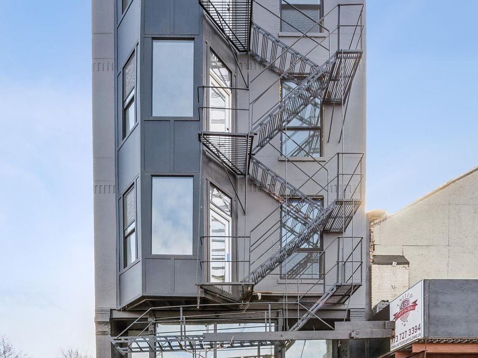 1st image of 639 W 18th St #4R