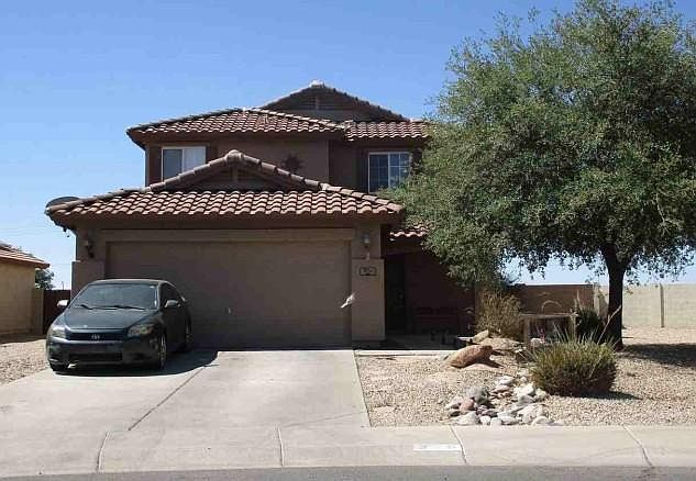 1st image of 376 S 16th St