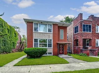 272 E 148th St, Harvey, IL 60426