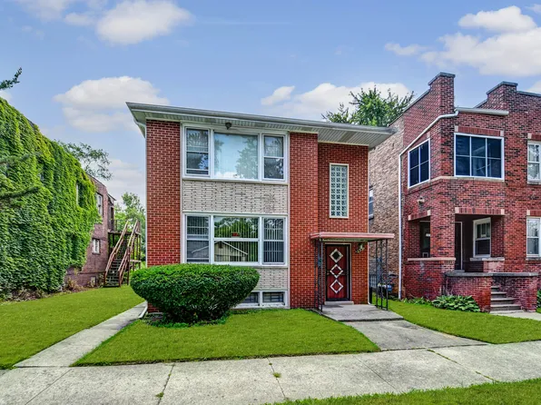 272 E 148th St, Harvey, IL 60426