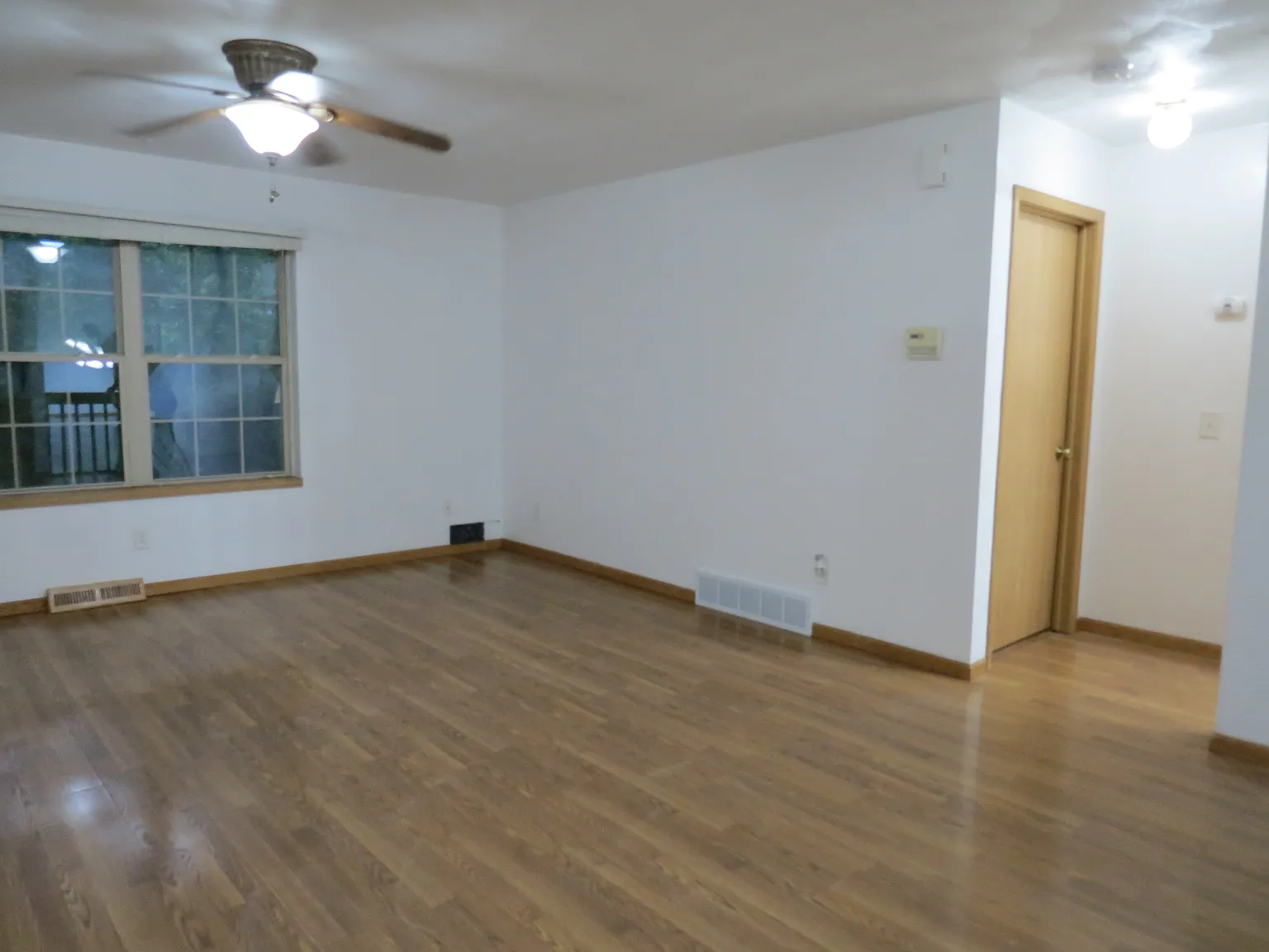4 bed, 1732 sqft, $1,490 — Photo 4