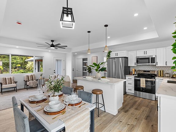 2nd image of 16-2138 Pukalani Dr