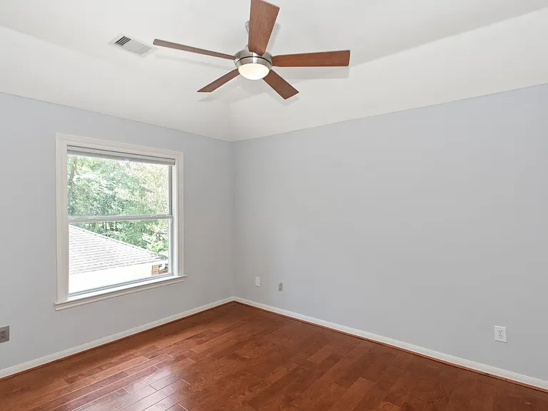 23 Vista Mill Pl — Photo 25