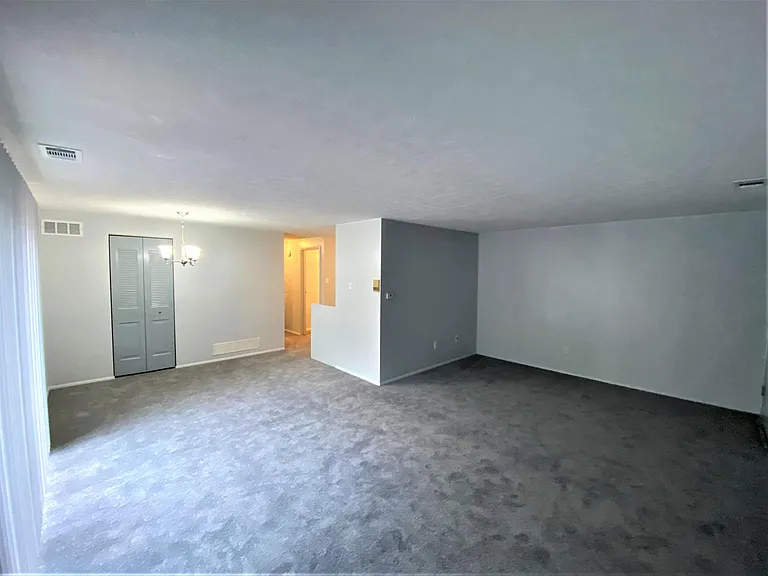 611 Brown Ave #208 — Photo 6