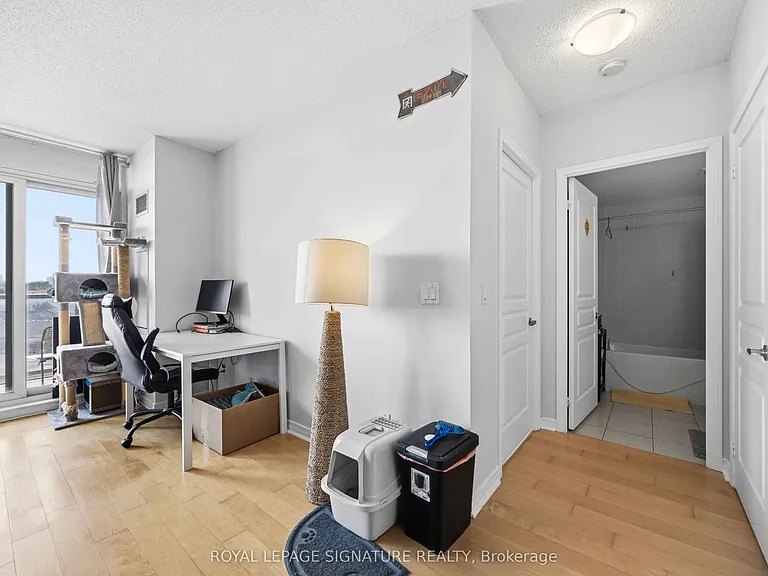 2240 Lake Shore Blvd W #603 — Photo 7