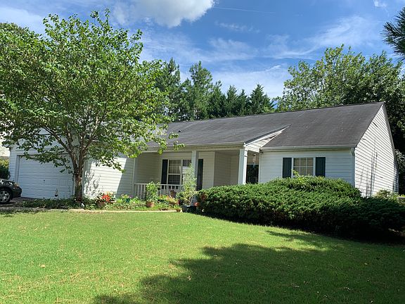 3rd image of 202 River Marsh Ct