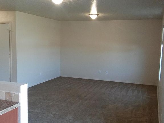 5th image of 11946 Altamont St