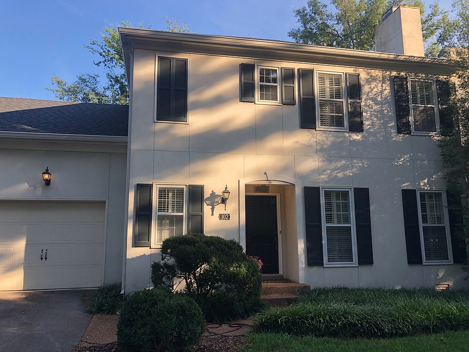 1st image of 102 Nichols Ct