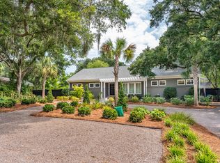 292 Hobcaw Dr, Mount Pleasant, SC 29464