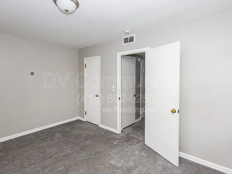 4186 Ridge Rd #3 — Photo 9