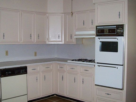 3rd image of 2516 Tupelo St